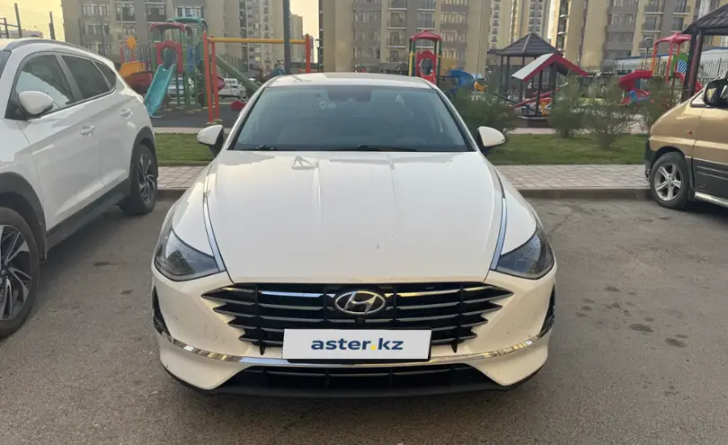 Hyundai Sonata 2019 года за 11 500 000 тг. в Шымкент