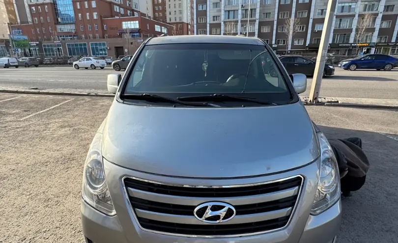 Hyundai Starex 2011 года за 7 350 000 тг. в Астана