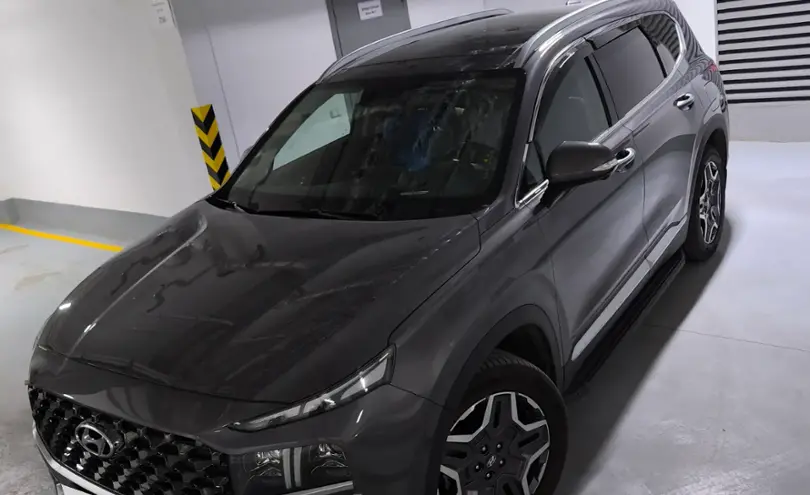 Hyundai Santa Fe 2021 года за 17 000 000 тг. в Алматы