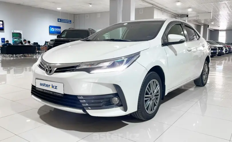 Toyota Corolla 2018 года за 8 500 000 тг. в Алматы