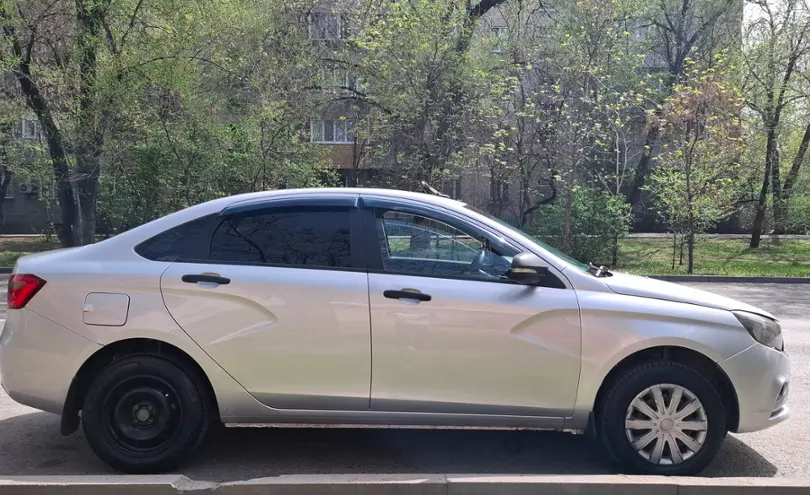 LADA (ВАЗ) Vesta 2015 года за 3 000 000 тг. в Алматы