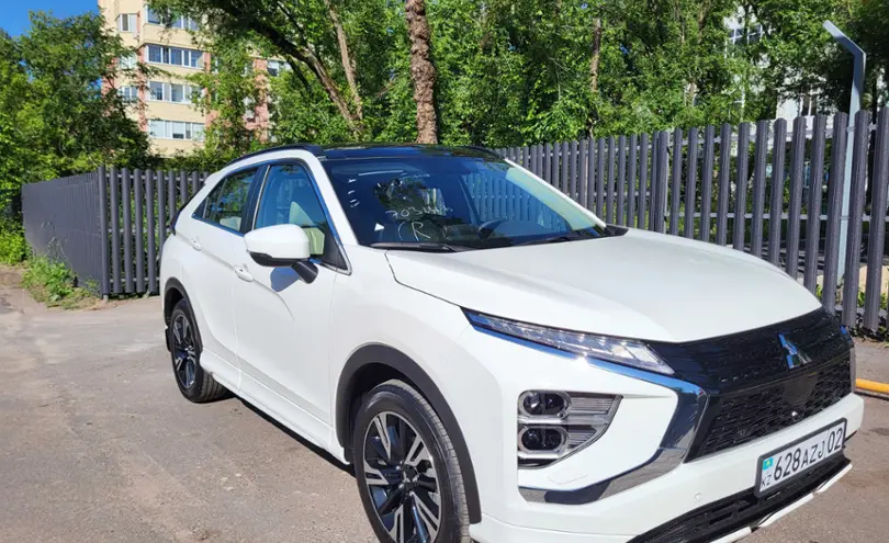 Mitsubishi Eclipse Cross 2022 года за 15 900 000 тг. в Алматы