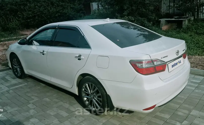 Toyota Camry 2017 года за 9 500 000 тг. в Алматы