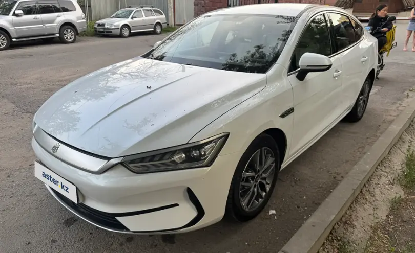 BYD Qin 2023 года за 5 800 000 тг. в Алматы
