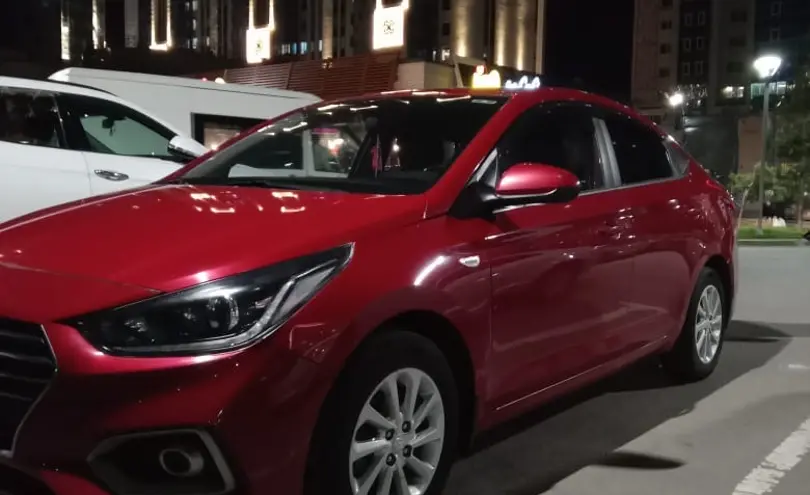 Hyundai Accent 2019 года за 7 000 000 тг. в Астана