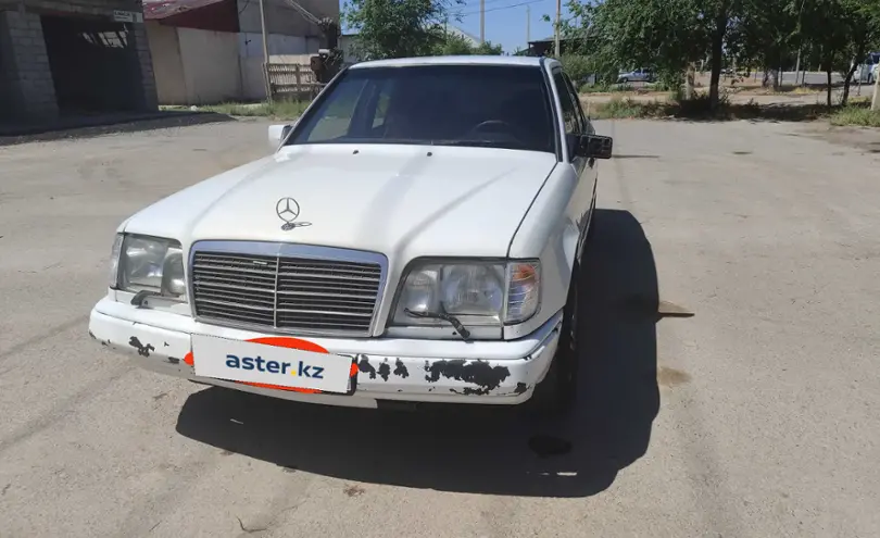 Mercedes-Benz E-Класс 1994 года за 2 000 000 тг. в Шымкент