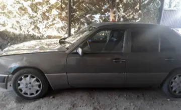 Mercedes-Benz E-Класс 1992