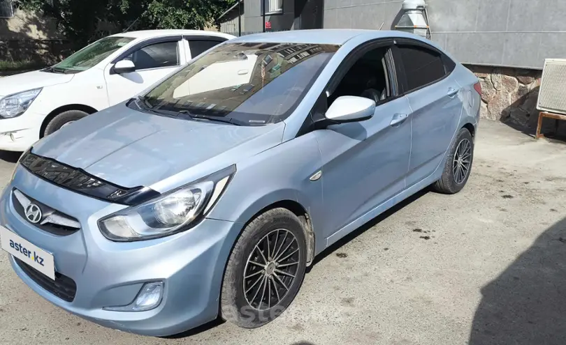 Hyundai Accent 2012 года за 3 900 000 тг. в Семей