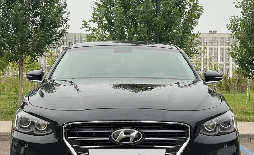 Hyundai Grandeur 2018 года за 11 600 000 тг. в Павлодар