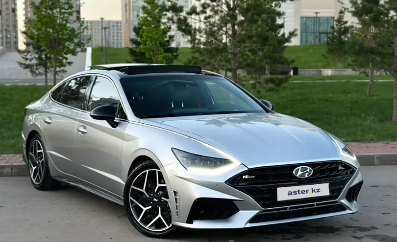 Hyundai Sonata 2021 года за 13 000 000 тг. в Астана