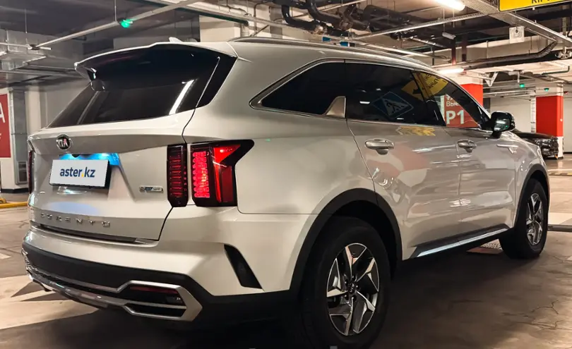 Kia Sorento 2021 года за 18 000 000 тг. в Алматы