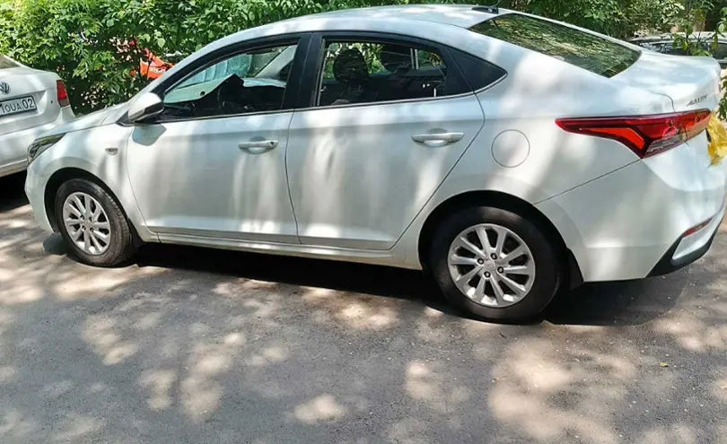 Hyundai Accent 2019 года за 7 650 000 тг. в Алматы