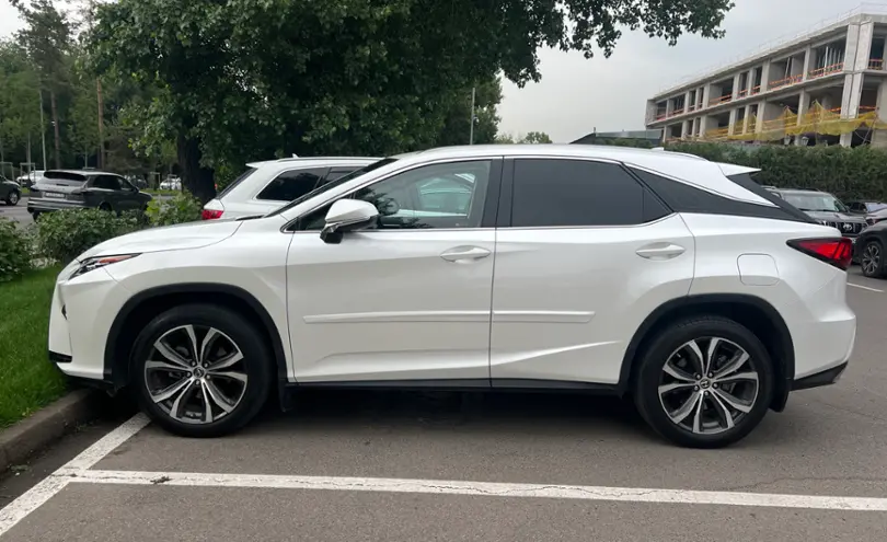Lexus RX 2019 года за 20 100 000 тг. в Алматы
