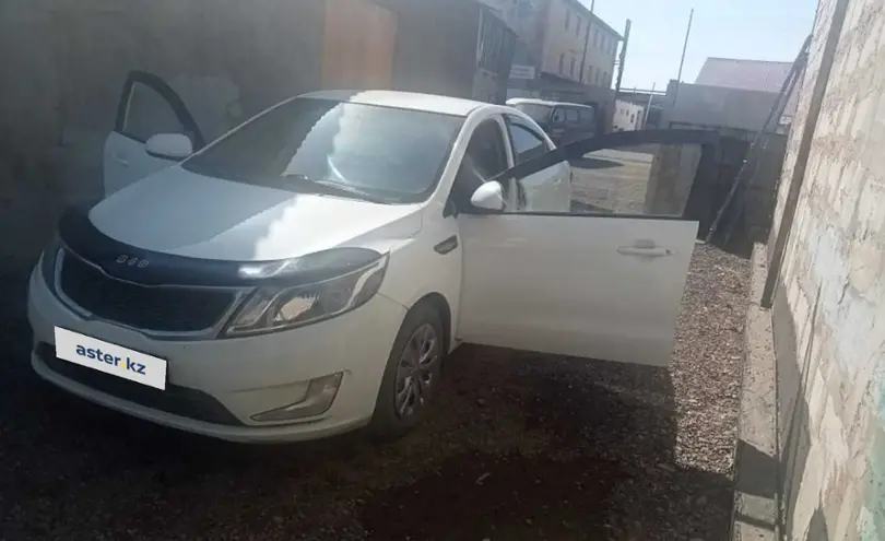 Kia Rio 2015 года за 4 200 000 тг. в Астана