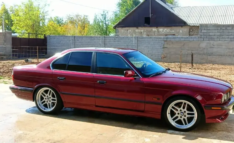 BMW 5 серии 1994 года за 3 200 000 тг. в Шымкент