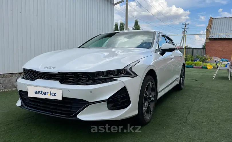 Kia K5 2022 года за 11 990 000 тг. в Астана