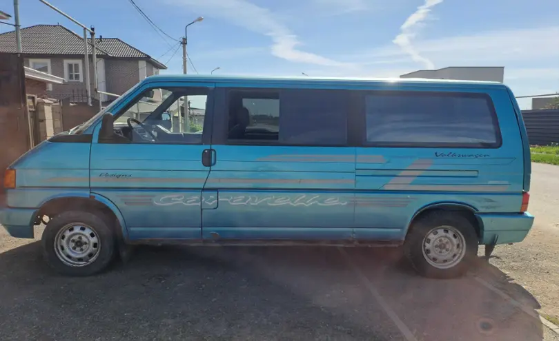 Volkswagen Caravelle 1993 года за 2 550 000 тг. в Астана