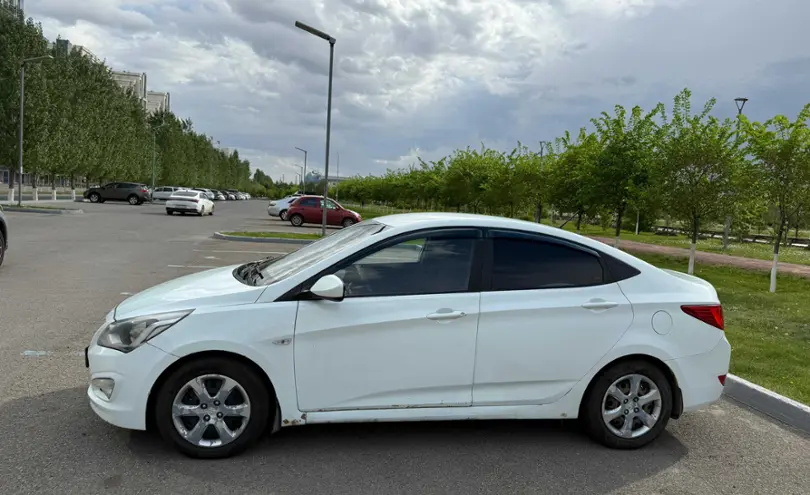 Hyundai Accent 2015 года за 5 800 000 тг. в Астана