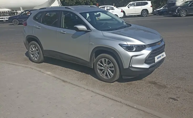 Chevrolet Tracker 2024 года за 9 000 000 тг. в Шымкент