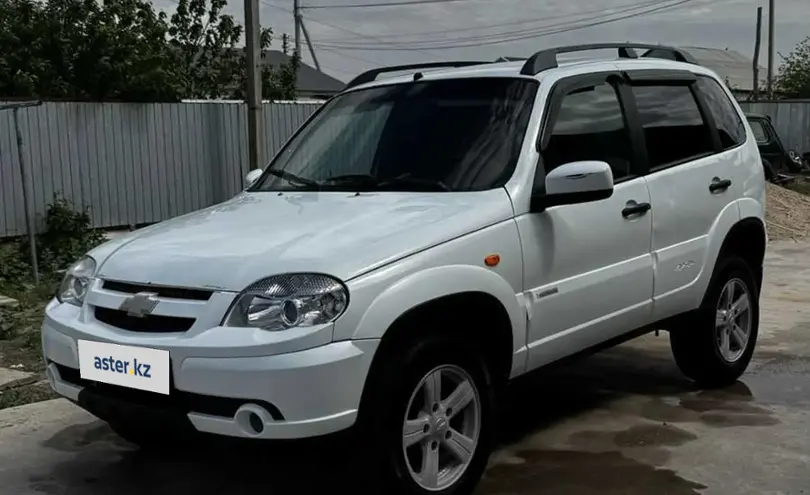Chevrolet Niva 2014 года за 3 000 000 тг. в Атырауская область