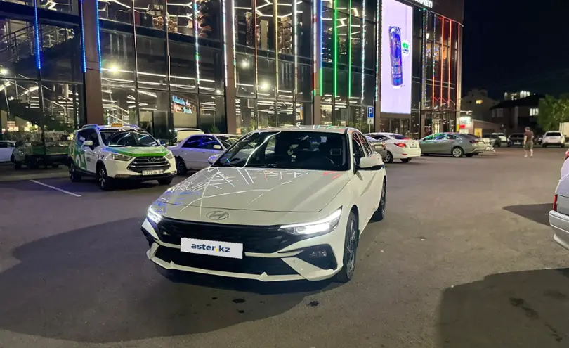 Hyundai Elantra 2024 года за 12 300 000 тг. в Астана