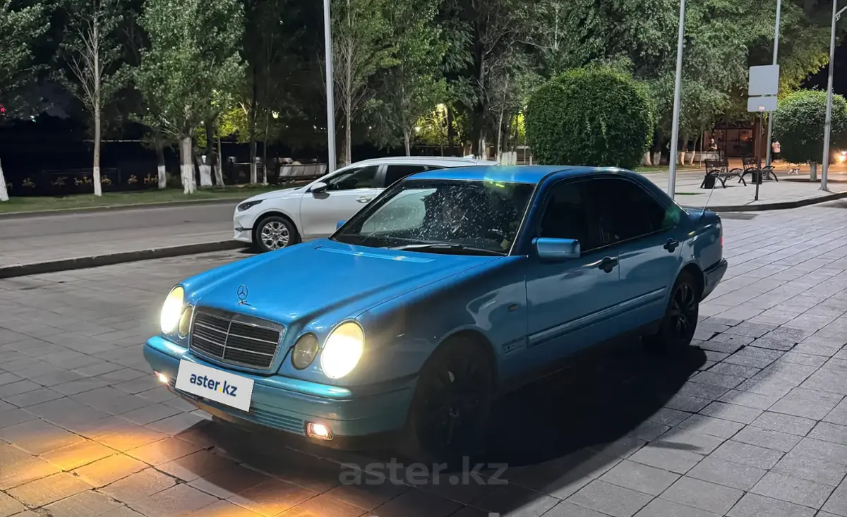 Mercedes-Benz E-Класс 1995 года за 2 400 000 тг. в Астана
