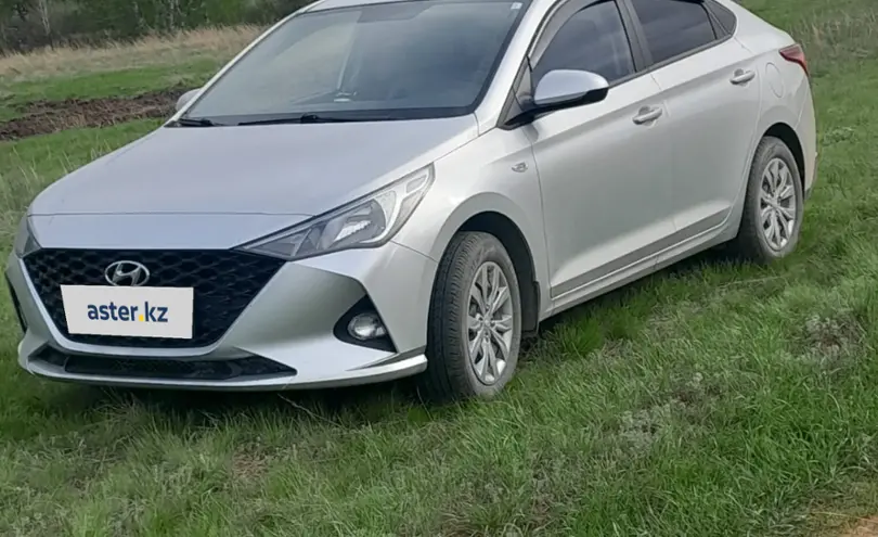 Hyundai Accent 2021 года за 7 100 000 тг. в Астана