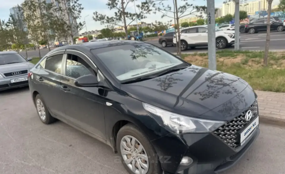 Hyundai Accent 2021 года за 8 000 000 тг. в Астана фото 3