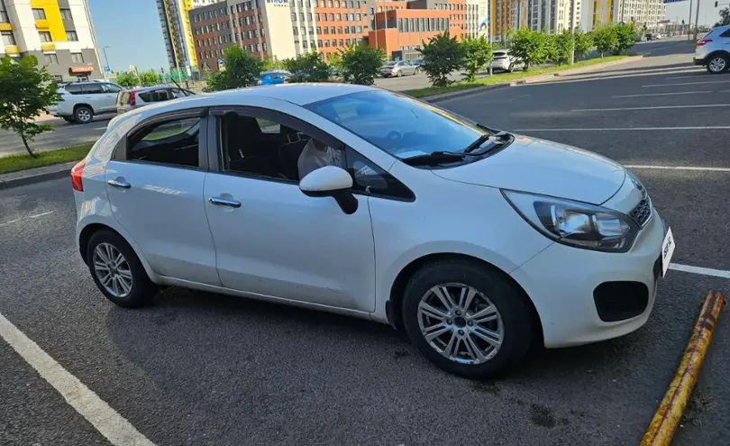 Kia Rio 2014 года за 5 100 000 тг. в Астана