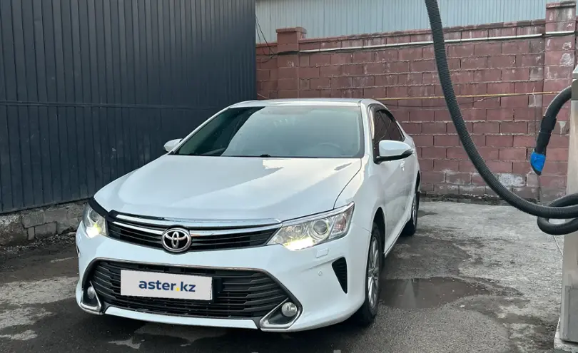 Toyota Camry 2015 года за 9 600 000 тг. в Алматы
