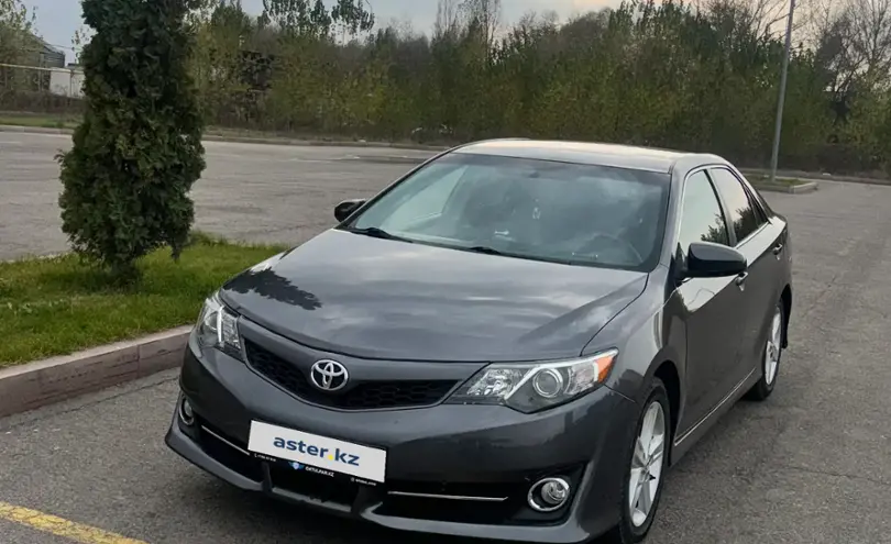 Toyota Camry 2014 года за 9 500 000 тг. в Шымкент