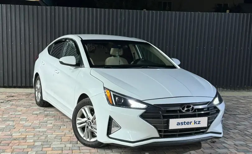 Hyundai Elantra 2019 года за 7 600 000 тг. в Алматы
