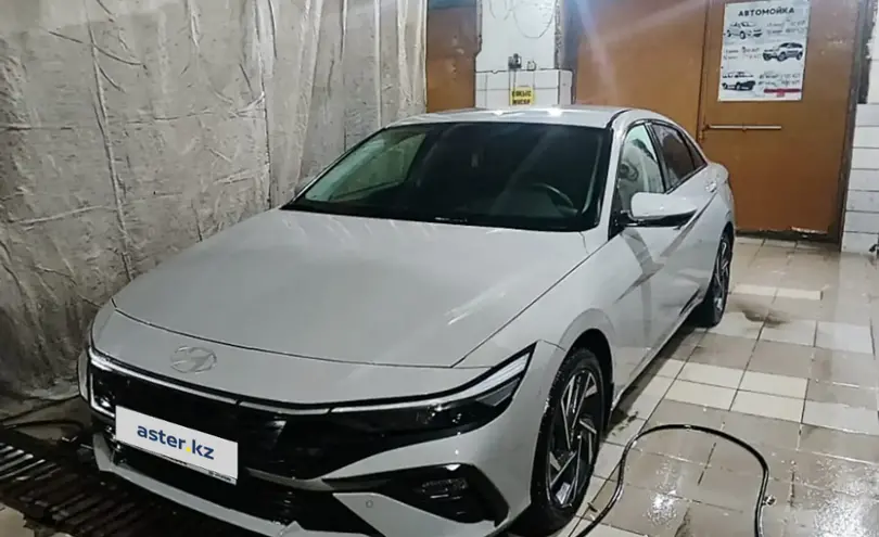 Hyundai Elantra 2023 года за 10 900 000 тг. в Павлодар