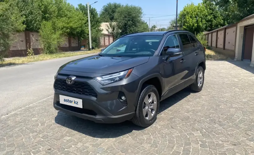 Toyota RAV4 2022 года за 18 000 000 тг. в Шымкент