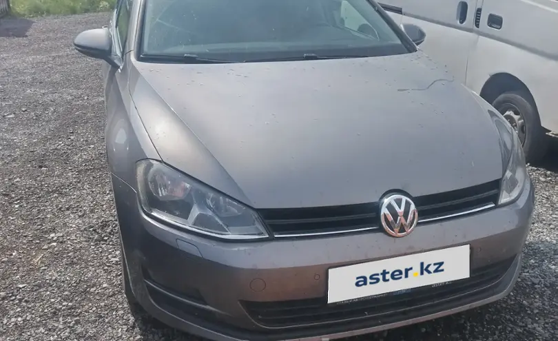 Volkswagen Golf 2014 года за 6 500 000 тг. в Астана