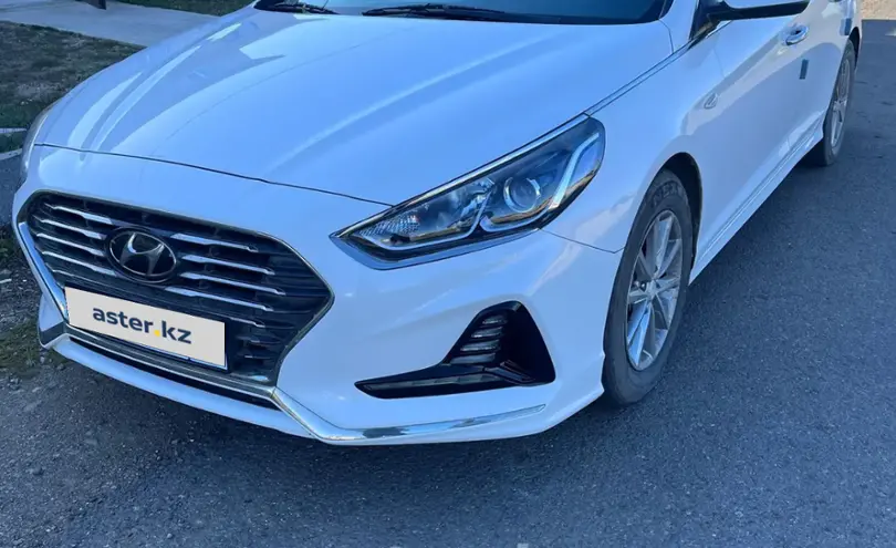 Hyundai Sonata 2017 года за 9 000 000 тг. в Астана