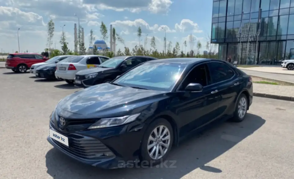 Toyota Camry 2019 года за 12 500 000 тг. в Астана фото 1