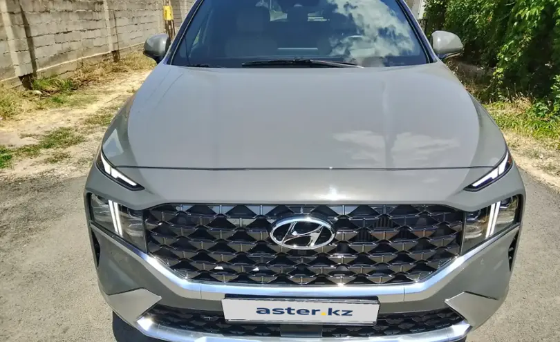 Hyundai Santa Fe 2022 года за 18 000 000 тг. в Шымкент