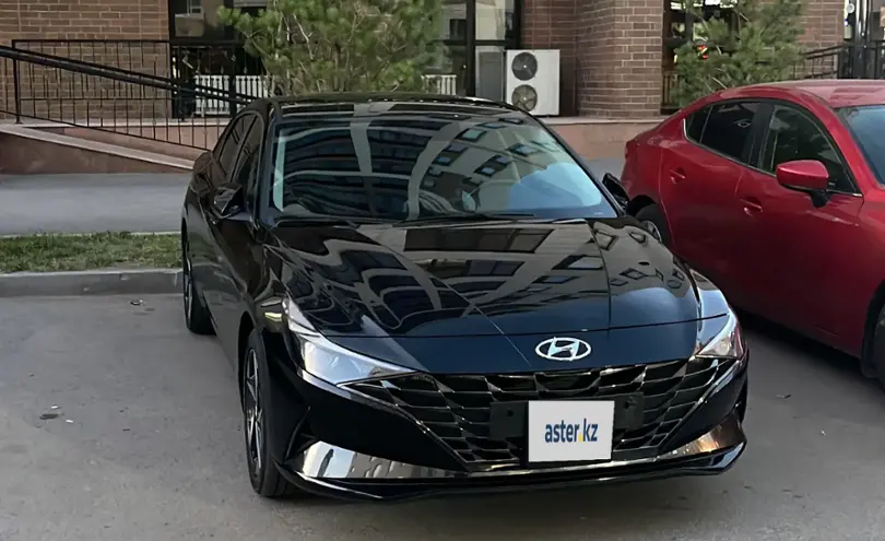 Hyundai Elantra 2023 года за 10 000 000 тг. в Астана