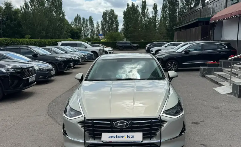 Hyundai Sonata 2022 года за 12 500 000 тг. в Астана