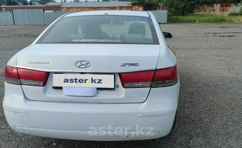 Hyundai Sonata 2008 года за 3 250 000 тг. в Усть-Каменогорск фото 3