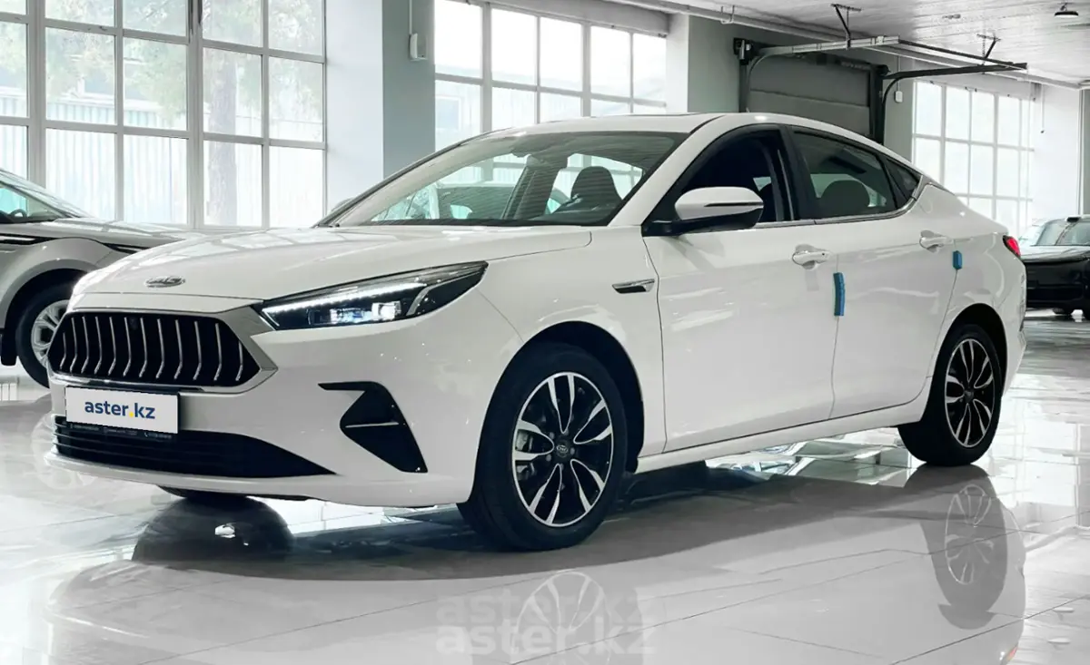 2023 JAC J7