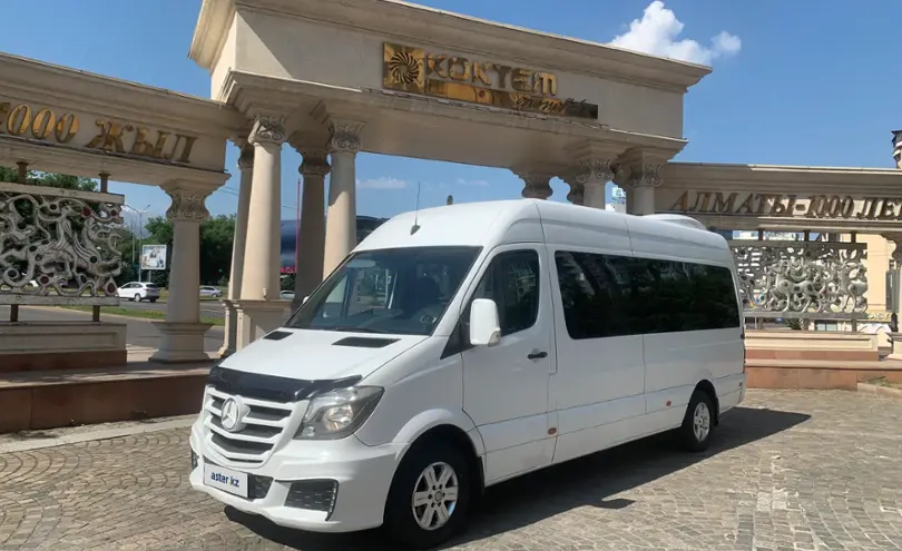Mercedes-Benz Sprinter 2009 года за 19 000 000 тг. в Алматы