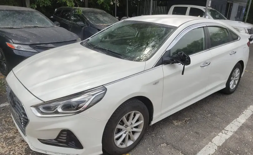Hyundai Sonata 2019 года за 7 876 000 тг. в Алматы