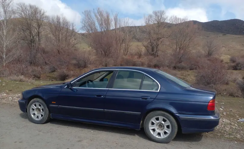 BMW 5 серии 1996 года за 1 500 000 тг. в Алматы