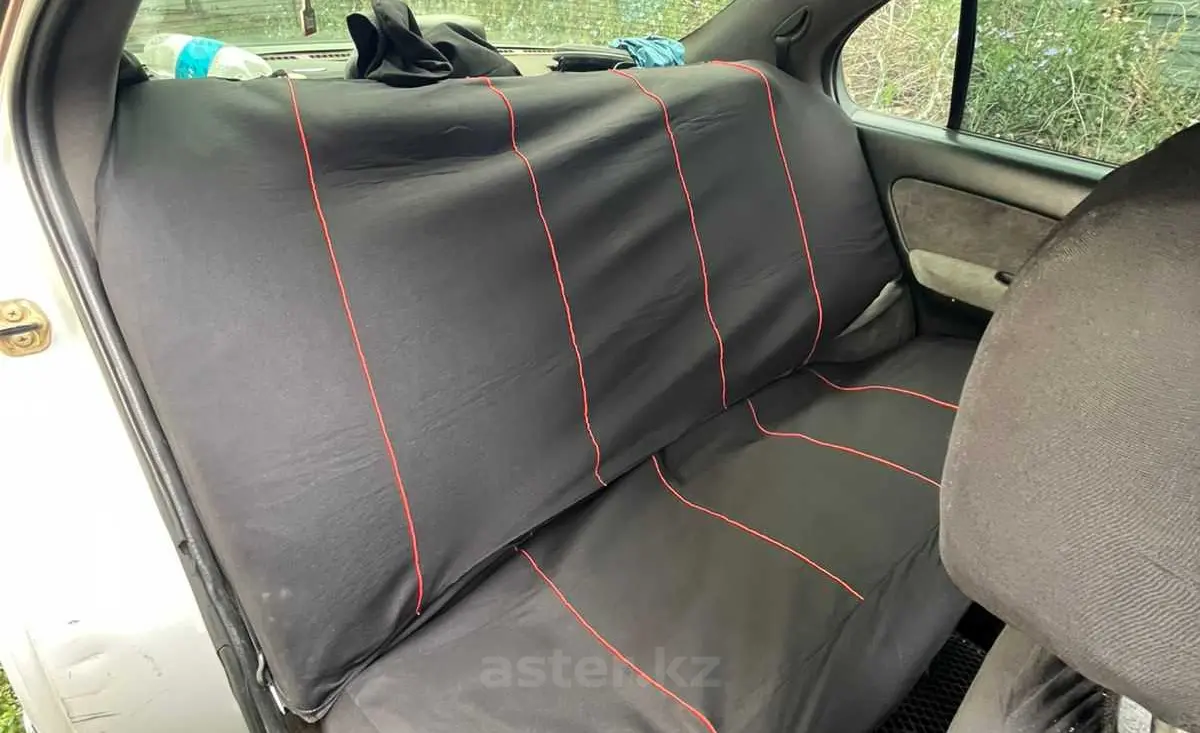 Nissan Cefiro 1995