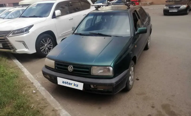 Volkswagen Vento 1995 года за 700 000 тг. в Астана