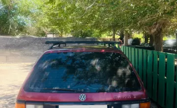 Volkswagen Passat 1992 года за 1 500 000 тг. в Астана