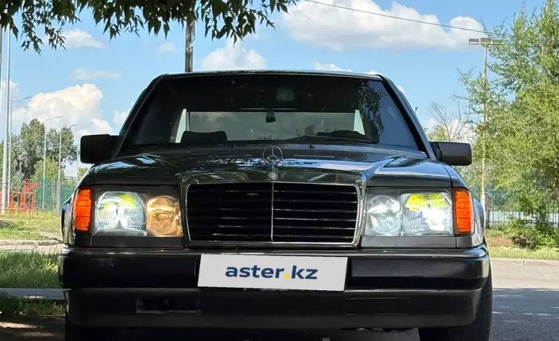 Mercedes-Benz E-Класс 1993 года за 1 200 000 тг. в Астана