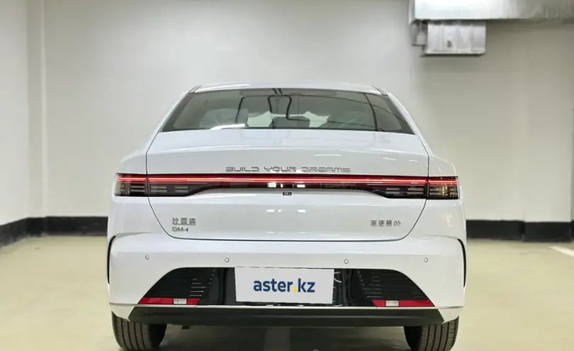 BYD Destroyer 05 2025